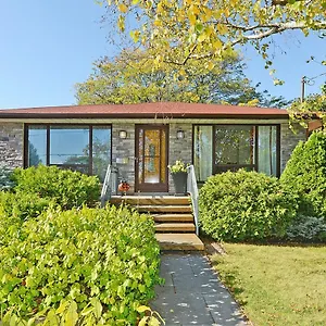 Richview Gardens , Toronto Canada